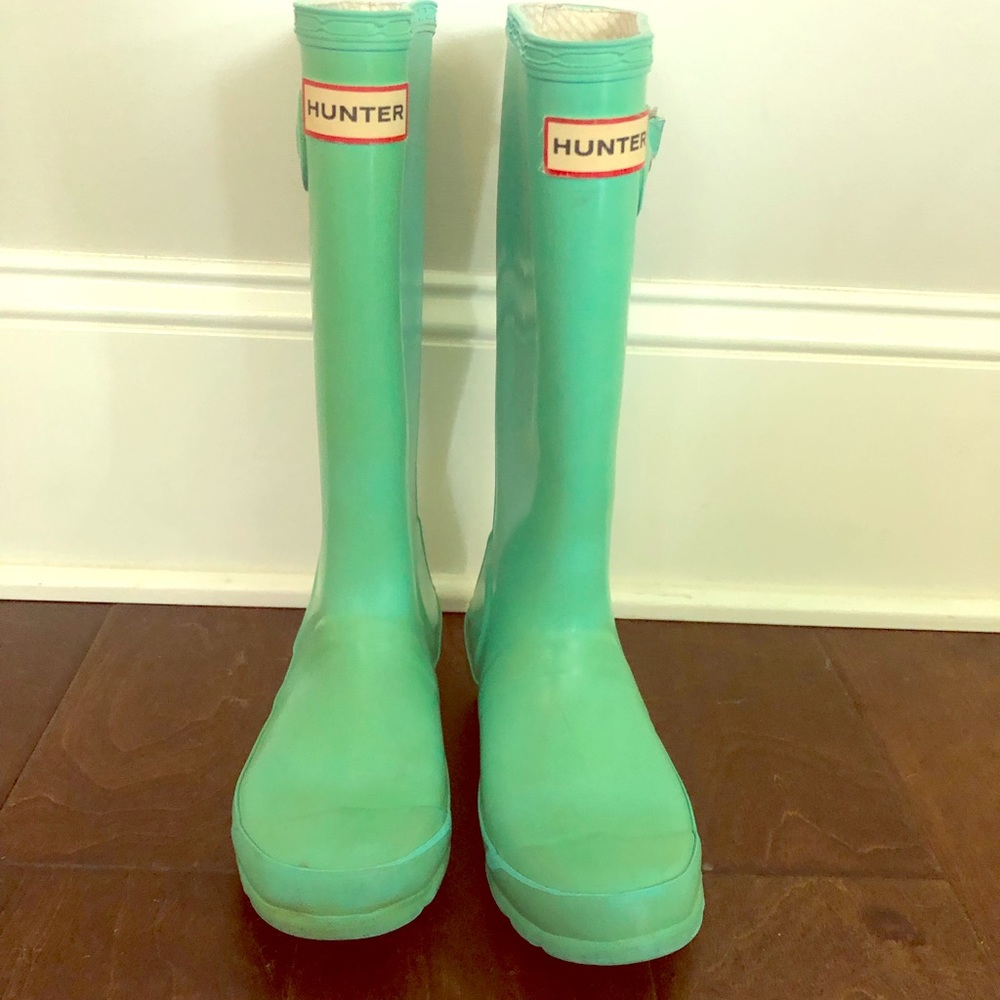 RARE Tiffany Blue girls size 2 Hunter Boots